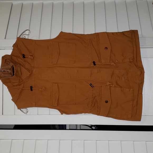 Love Tree Jackets & Blazers - Love Tree sleeveless utility vest with hood in mustard